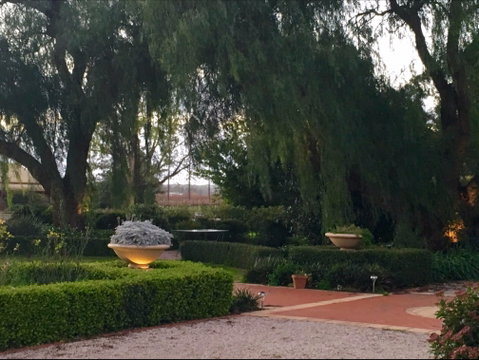 BAROSSA  HOUSE - Lightning Ridge Tourism 2