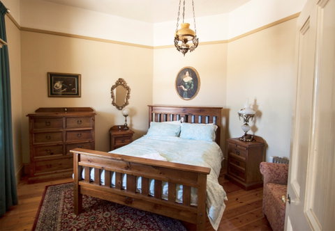Cape Du Couedic Light Keeper's Cottages - Lightning Ridge Tourism 2