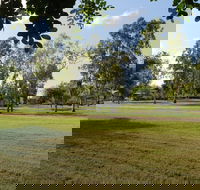 Capella Van Park - Lightning Ridge Tourism