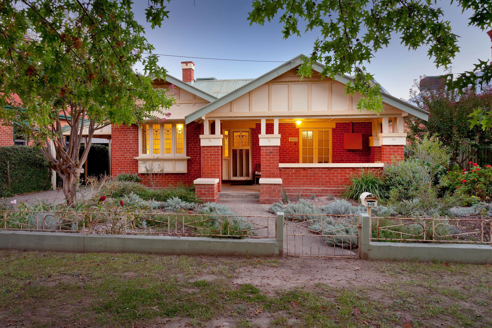 Ournie NSW Lightning Ridge Tourism