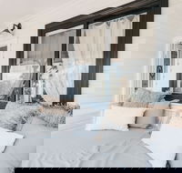 Collective Retreat - Lightning Ridge Tourism