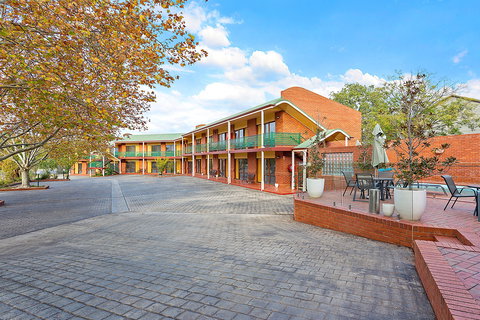 Comfort Inn Lady Augusta - Lightning Ridge Tourism 2