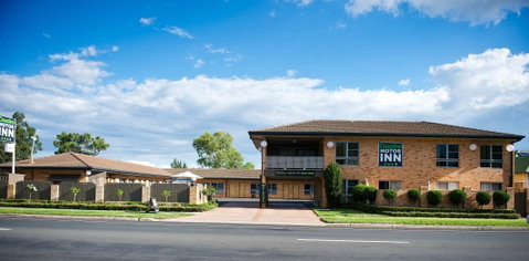 Cousins Motor Inn - Lightning Ridge Tourism 0