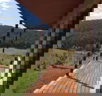 Highland Cattle Farm Stay - Lightning Ridge Tourism