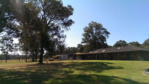 McCarthy's View - Lightning Ridge Tourism 0