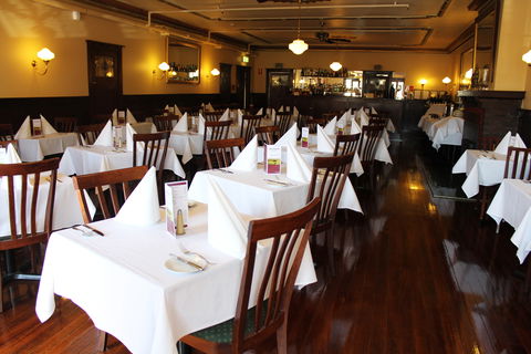 Metropole Katoomba - Lightning Ridge Tourism 1