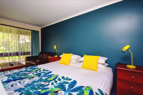 River Country Inn - Lightning Ridge Tourism 1