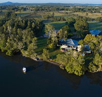 Riverside Holiday Retreat Yamba - Lightning Ridge Tourism