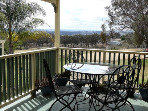Rumbalara Cottage - Lightning Ridge Tourism 0