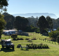 Snug Beach Cabin and Caravan Park - Lightning Ridge Tourism