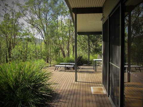 Somewhere Unique - Lightning Ridge Tourism 1