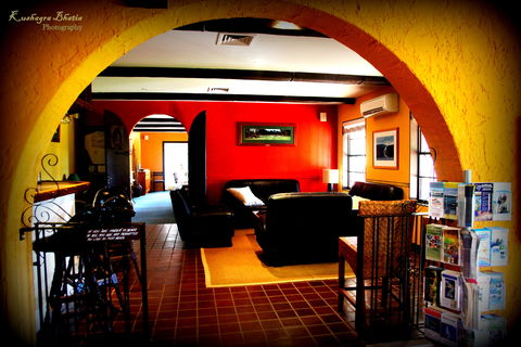 The Oaks Ranch And Country Club - Lightning Ridge Tourism 2
