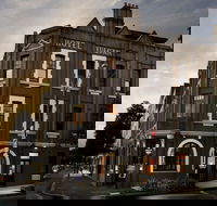 Vulcan Hotel Sydney - Lightning Ridge Tourism