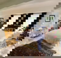 Bangalow Studio Apartment - Lightning Ridge Tourism