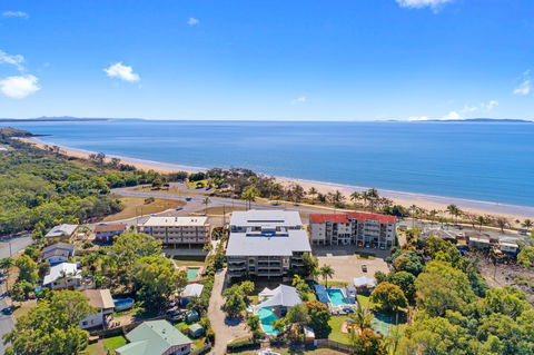 Beaches On Lammermoor Apartments - Lightning Ridge Tourism 1