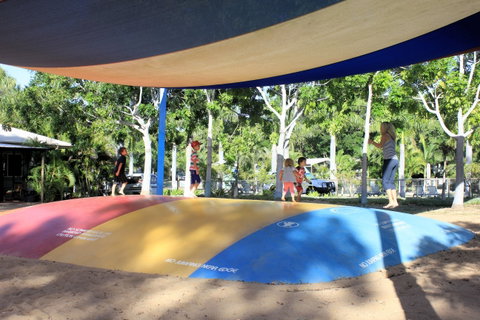 Big4 Aussie Outback Oasis Holiday Park - Lightning Ridge Tourism 2