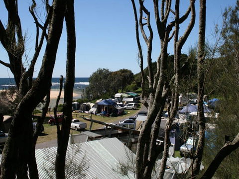 Congo Campground - Lightning Ridge Tourism 1