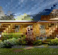 Creek Cottage Walhalla - Lightning Ridge Tourism