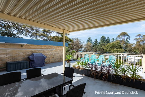 C’vu Kiama - Lightning Ridge Tourism 0