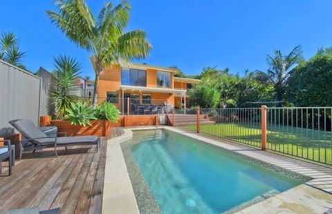 Flynns Beach Retreat - Lightning Ridge Tourism 0