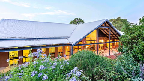 Killara - Lightning Ridge Tourism 0