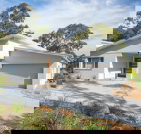 Melt Away Stress - Lightning Ridge Tourism