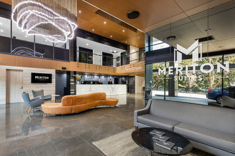 Meriton Suites North Sydney - Lightning Ridge Tourism 1