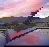 Mountain View Motel Corryong - Lightning Ridge Tourism