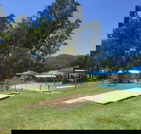 Nimbin Caravan Park - Lightning Ridge Tourism