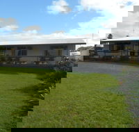 Roshy's Retreat - Lightning Ridge Tourism