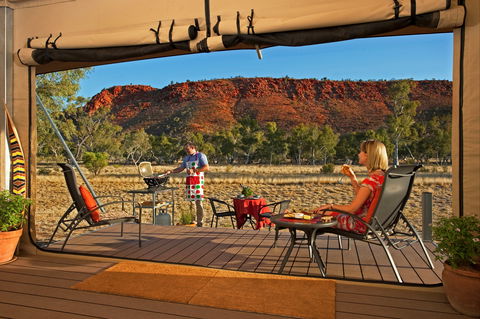 Squeakywindmill Boutique Tent B&B - Lightning Ridge Tourism 0