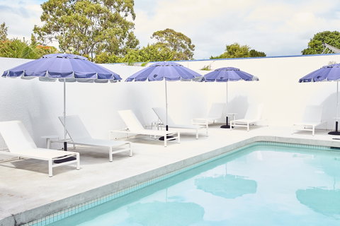 The Sails Motel - Lightning Ridge Tourism 1