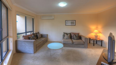 The Grange Resort Hervey Bay - Lightning Ridge Tourism 2