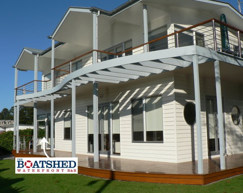 The Boatshed Waterfront B&B - Lightning Ridge Tourism 1