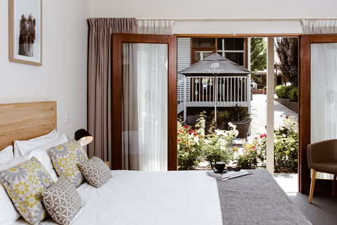 The Manna By Haus - Lightning Ridge Tourism 0