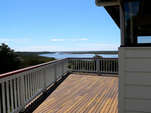 Villa Reeve - Lightning Ridge Tourism 0
