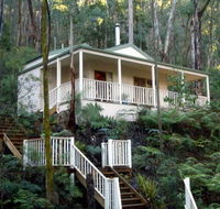 Myers Creek Cascades Luxury Cottages - Lightning Ridge Tourism