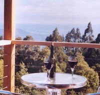 Lyrebird Cottages - Lightning Ridge Tourism