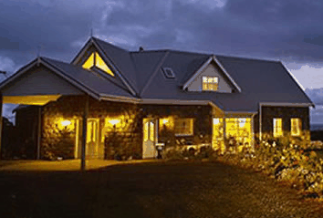 Loch Ard Bed And Breakfast - Lightning Ridge Tourism 0