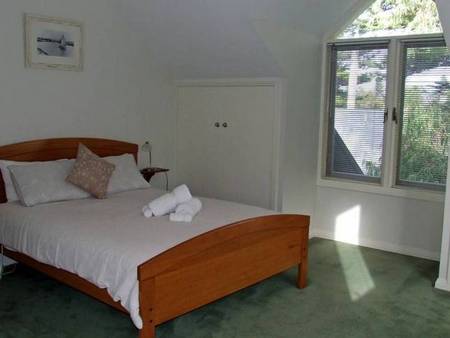 Johanssons Perch - Lightning Ridge Tourism 3