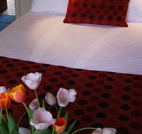 Parade Inn - Lightning Ridge Tourism