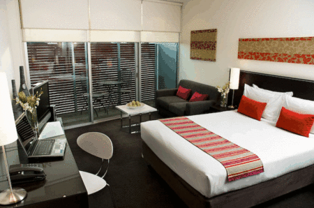 Punthill Williamstown - Lightning Ridge Tourism