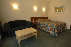 Yarra Valley Motel - Lightning Ridge Tourism 2