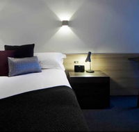 Tyrian Serviced Apartments - Lightning Ridge Tourism