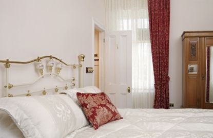Forest Edge Country House - Lightning Ridge Tourism 5