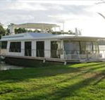 Cloud 9 Houseboats - Lightning Ridge Tourism