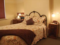 Curnow - Lightning Ridge Tourism 0