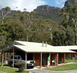 Halls Gap Log Cabins - Lightning Ridge Tourism