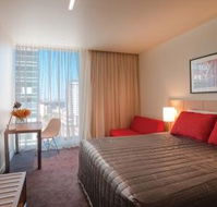 Travelodge Docklands - Lightning Ridge Tourism