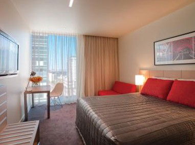 Travelodge Docklands - Lightning Ridge Tourism 0